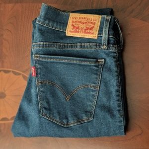 Levi's 710 "Super Skinny" Jeans